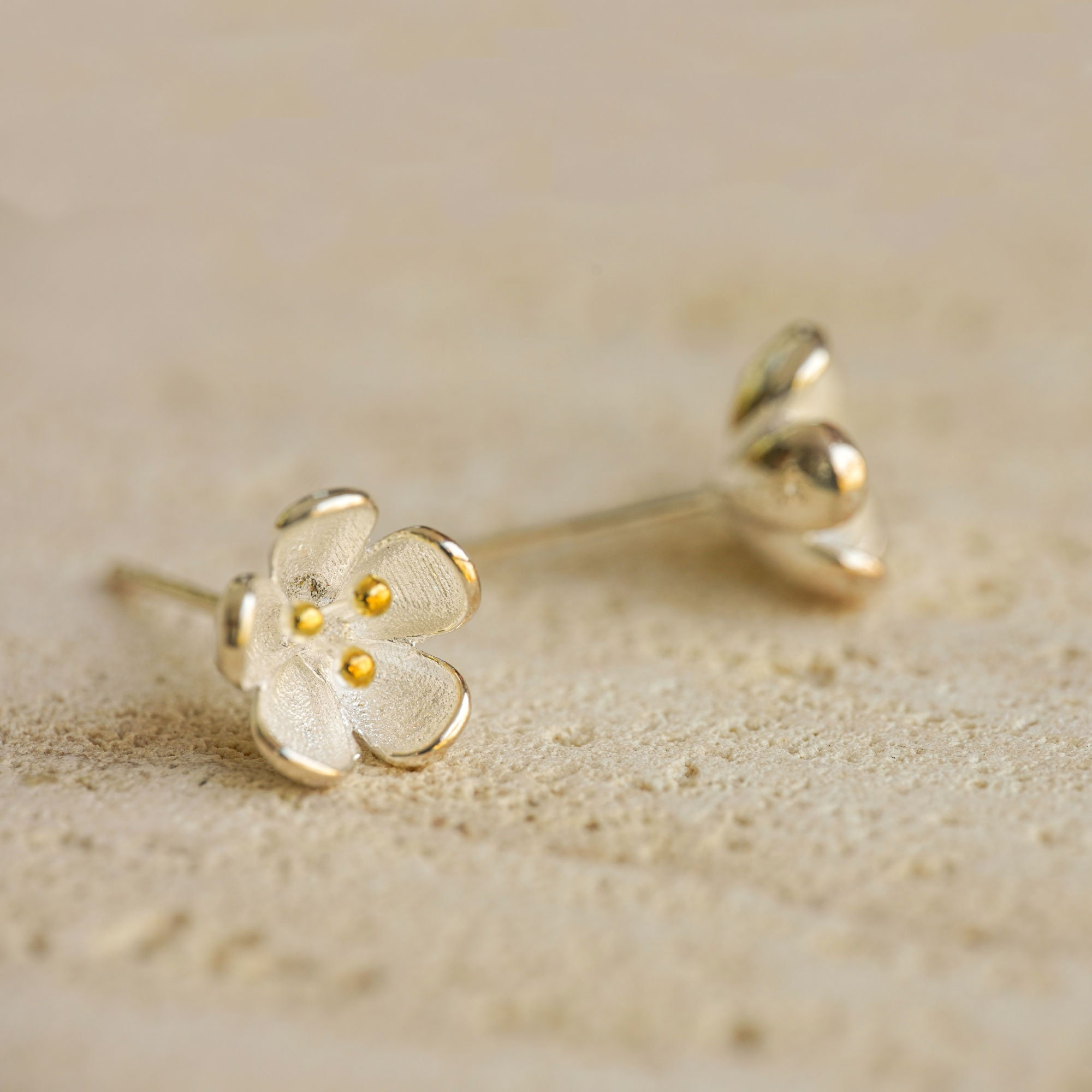 Tiny White Flower Stud Earrings
