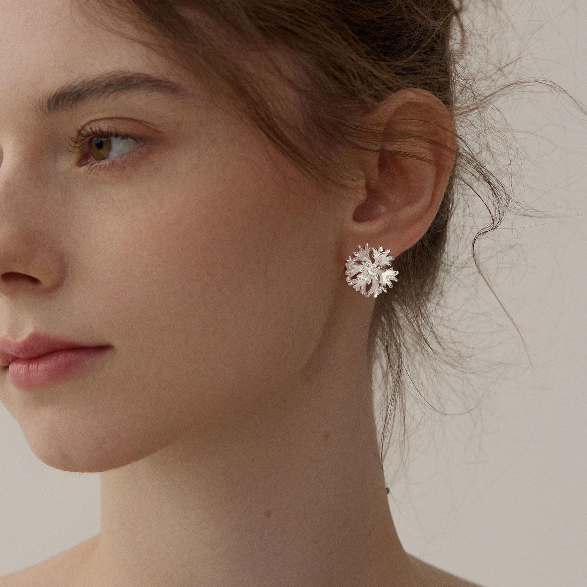 Tiny Daisy Stud Earrings