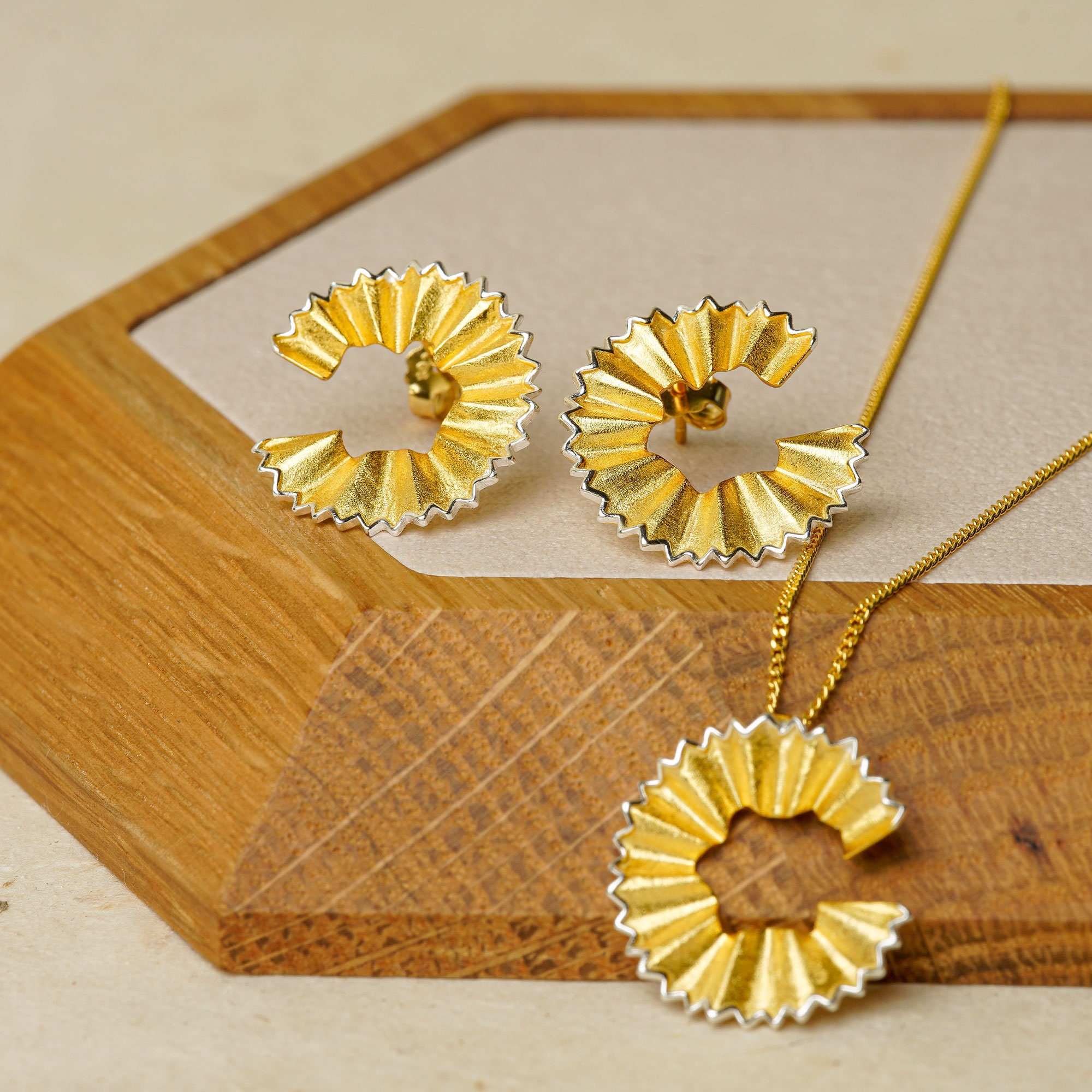 Open Center Floral Earrings