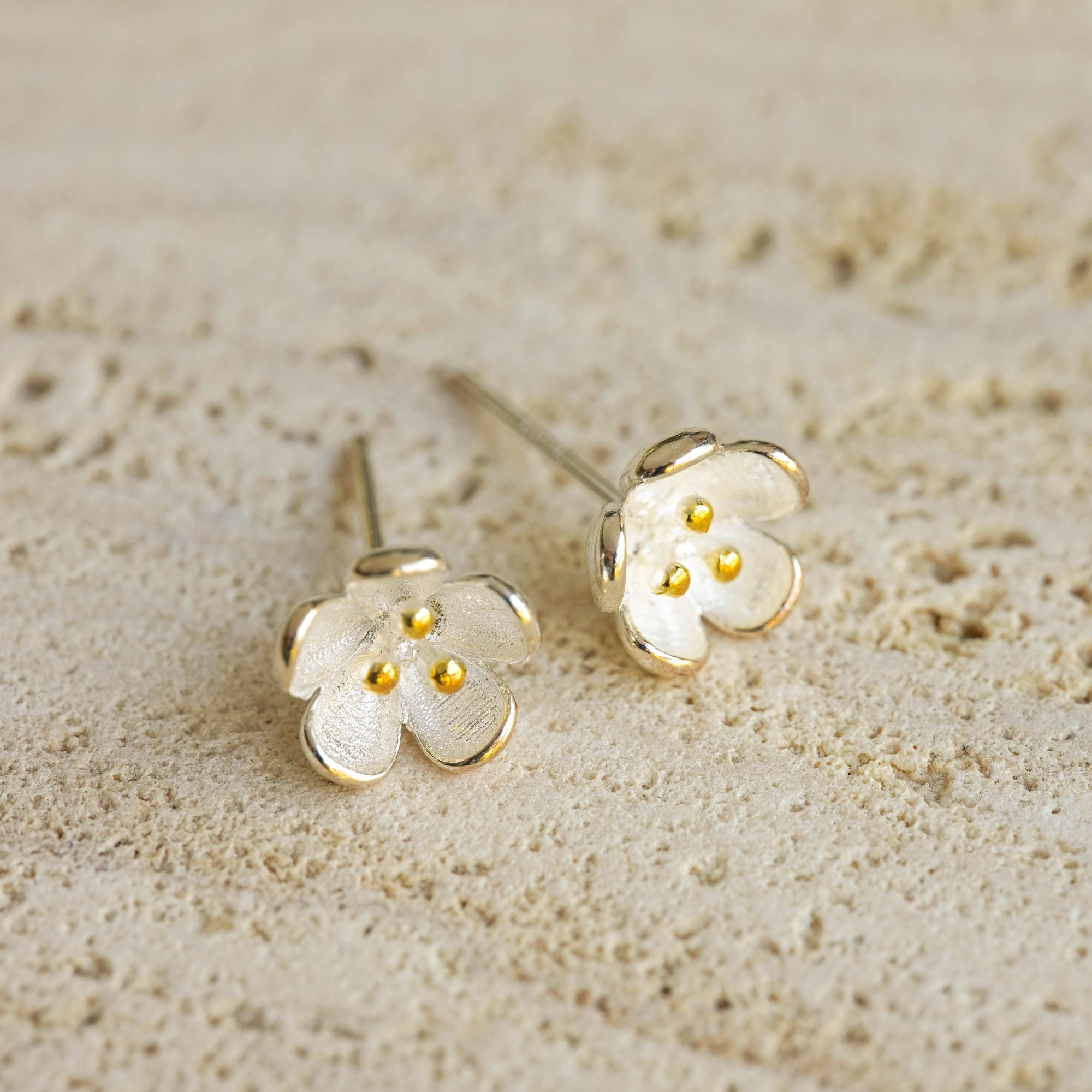 Tiny White Flower Stud Earrings