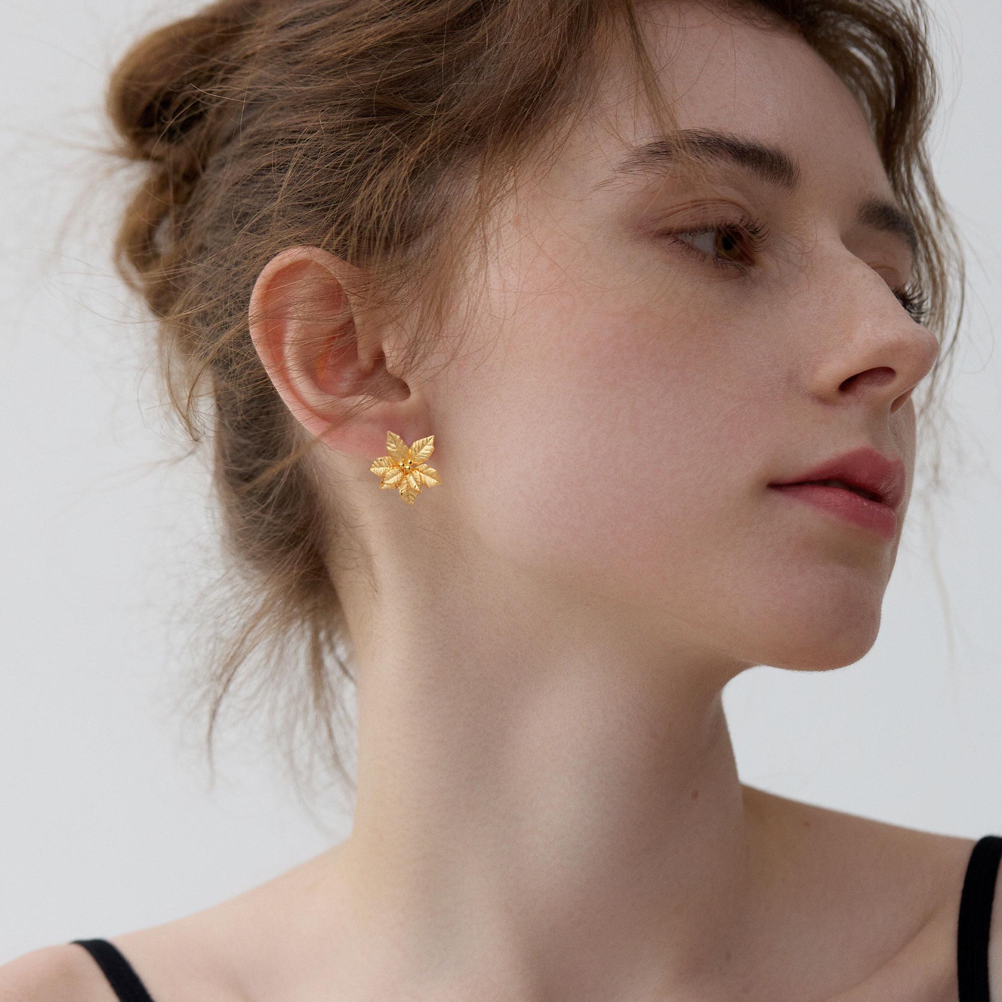 Gold flower earrings